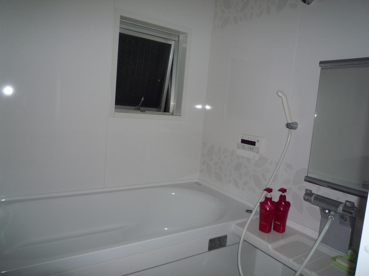 Chambre Lits Jumeaux Standard avec Salle de Bains Commune